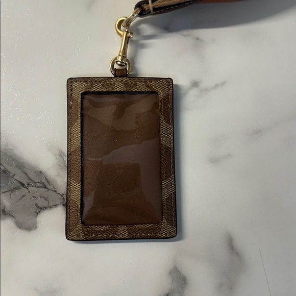 Coach Card/Key Ring - Picture 3 of 5